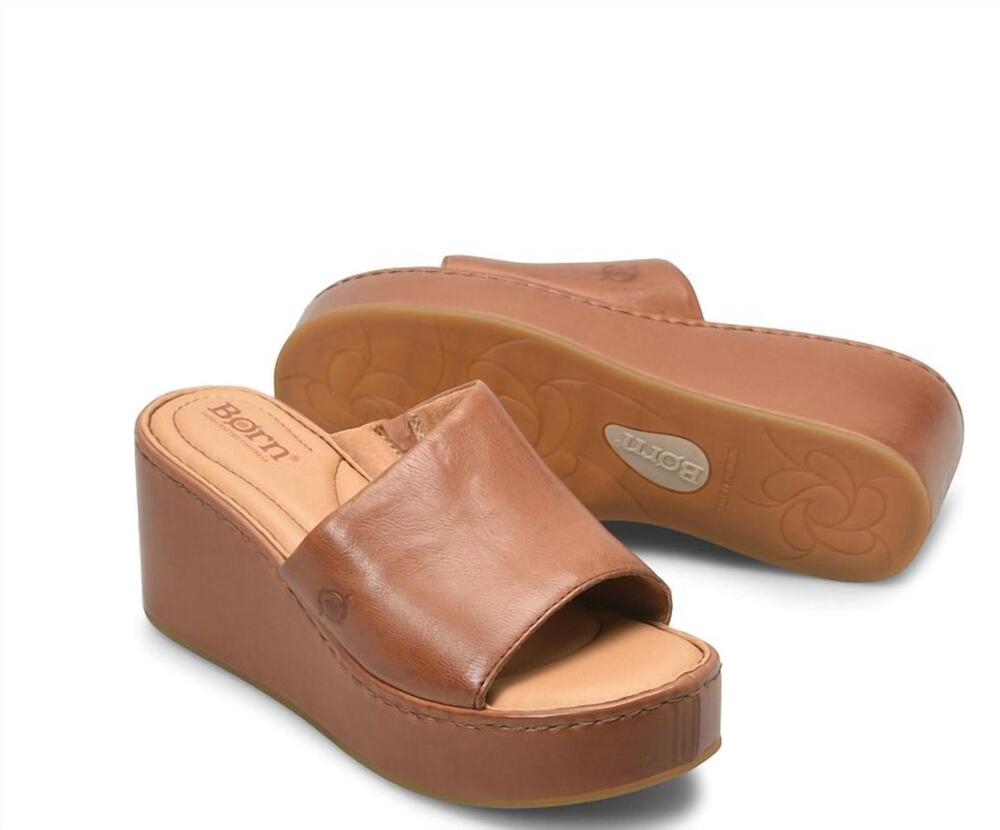 NEW BORN women's shilo platform slide in brown